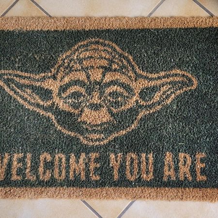 Ker Yoda Binic Luaran gambar